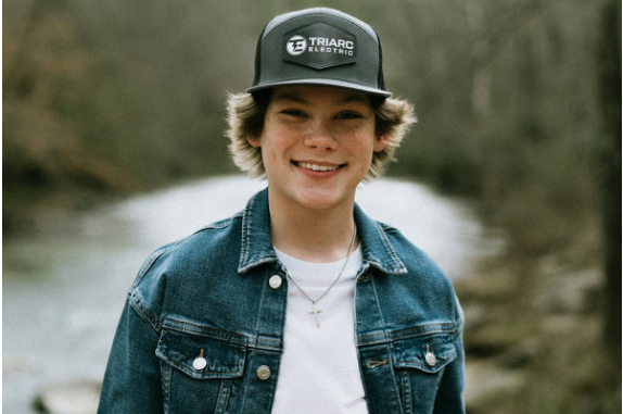 Maddox Batson Age , Career, Family, Net Worth, Height Bio 2024.